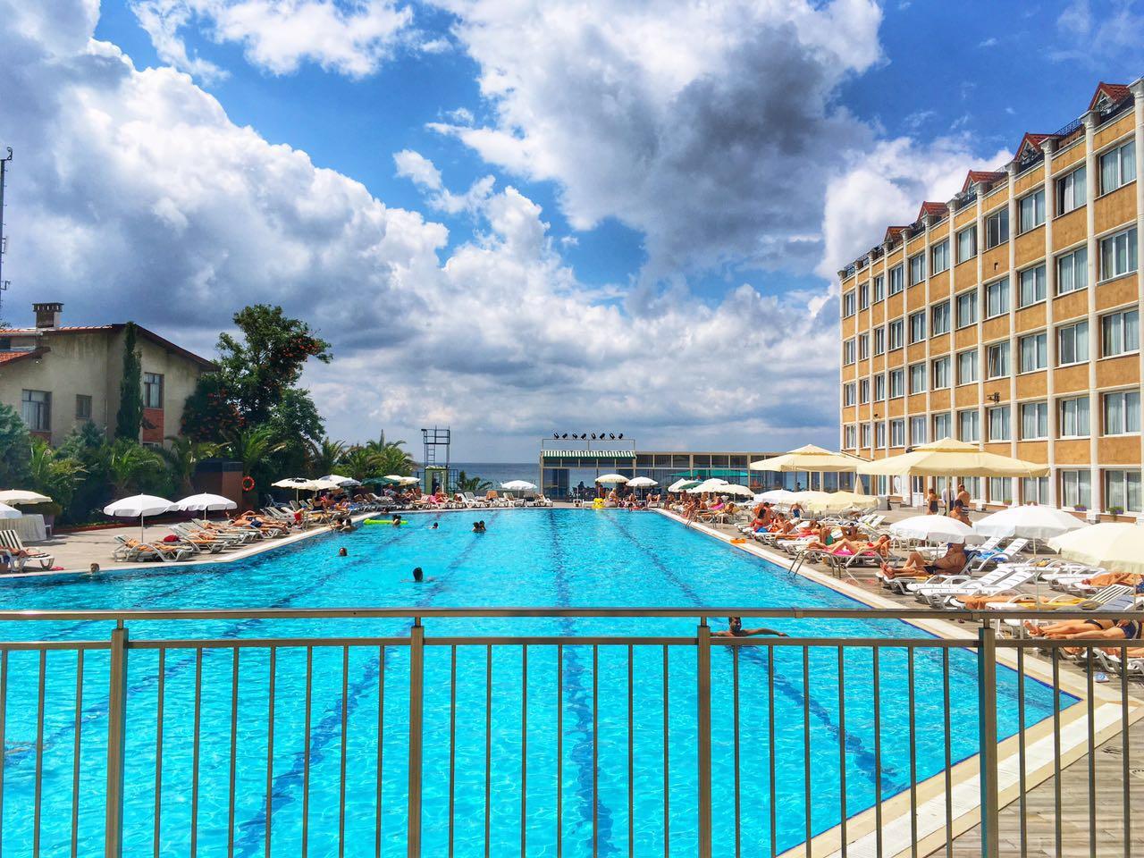 クンバーガス マリン プリンセス ホテル 写真