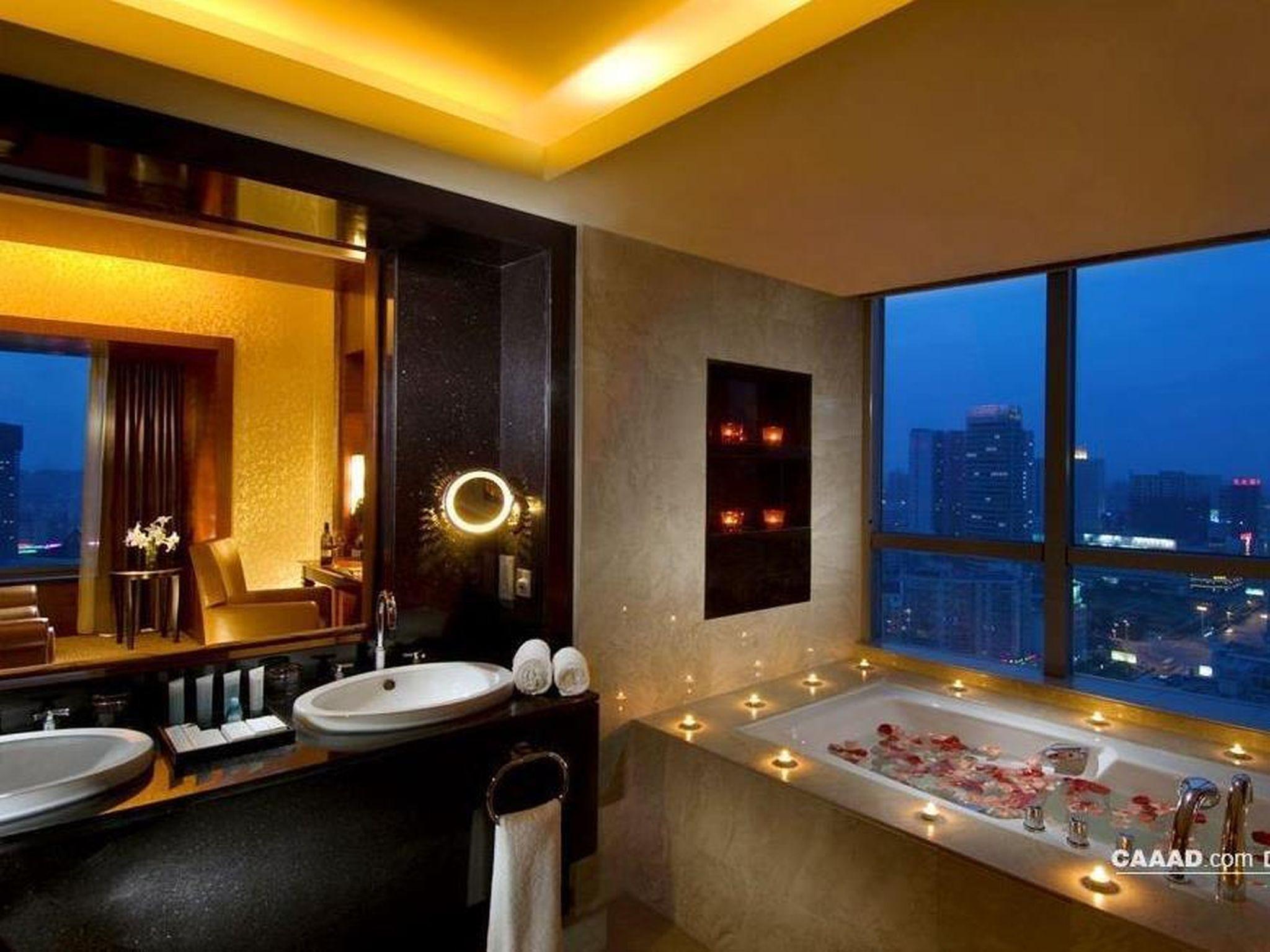 ヒルトン ヘフェイ 写真