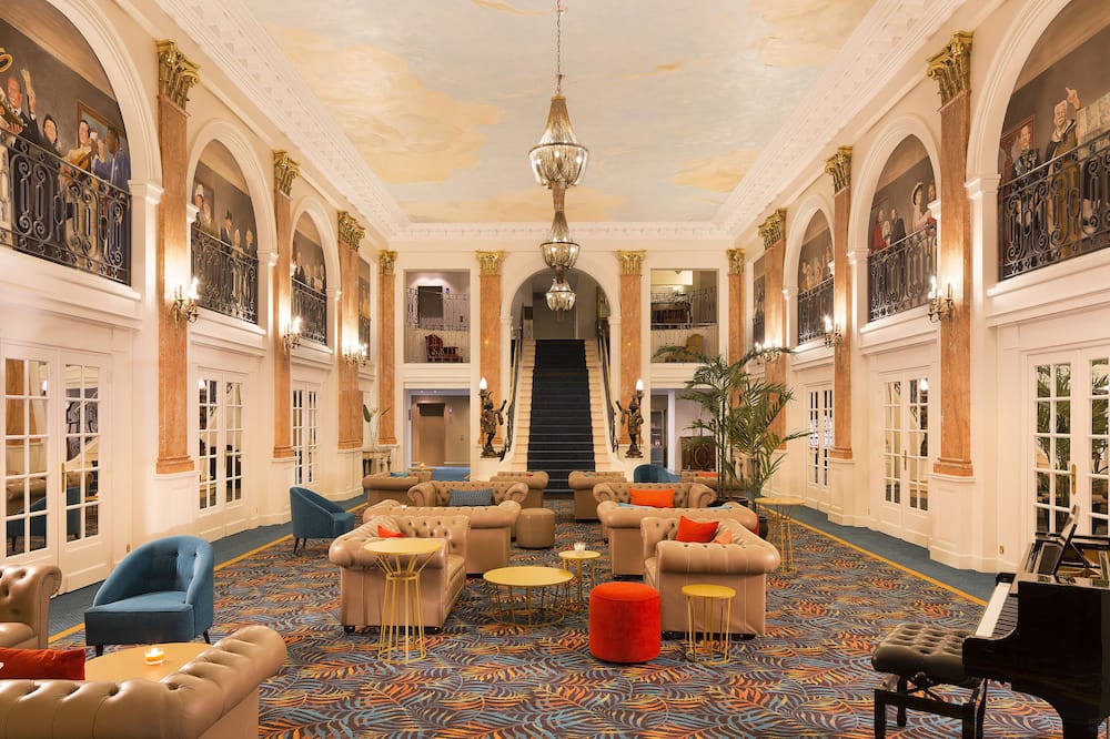 Oceania L'Univers Tours 写真