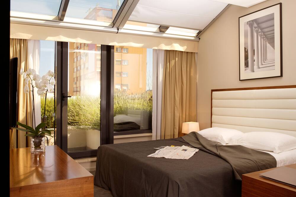 ホテル アトリウム 写真