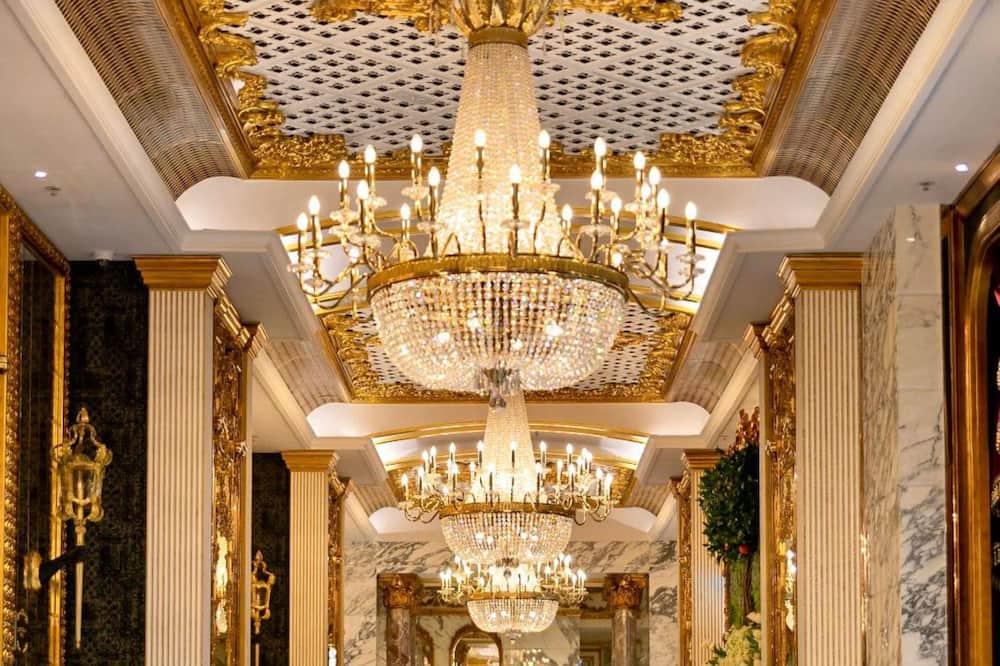 ホテル アレキサンドラ 写真