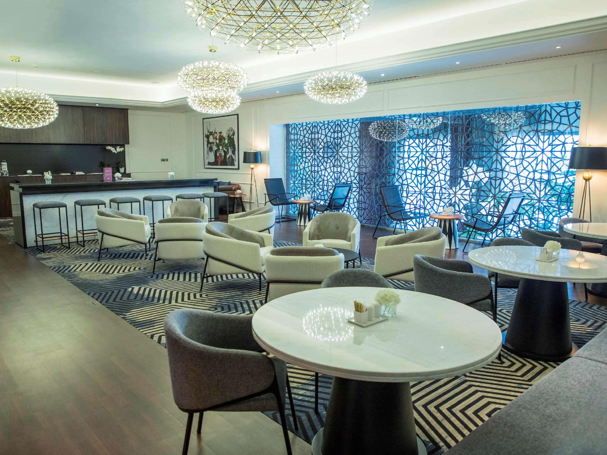 ソフィテル ドバイ ジュメイラ ビーチ 写真