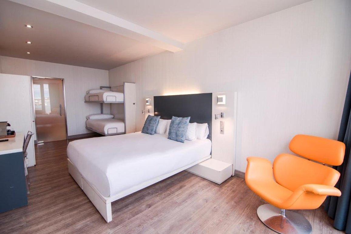 プチ パレス セビリヤ カナレハス 写真