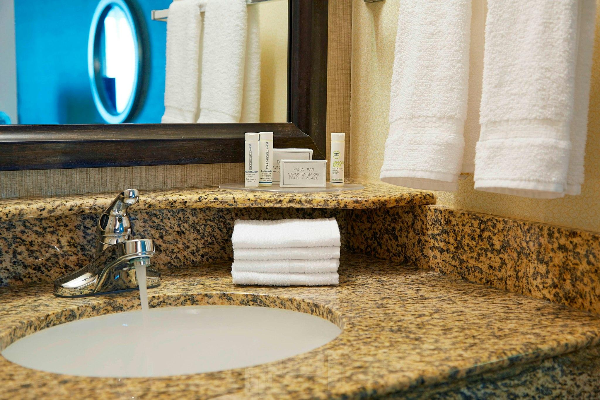 Courtyard by Marriott Boston Woburn/Boston North 写真