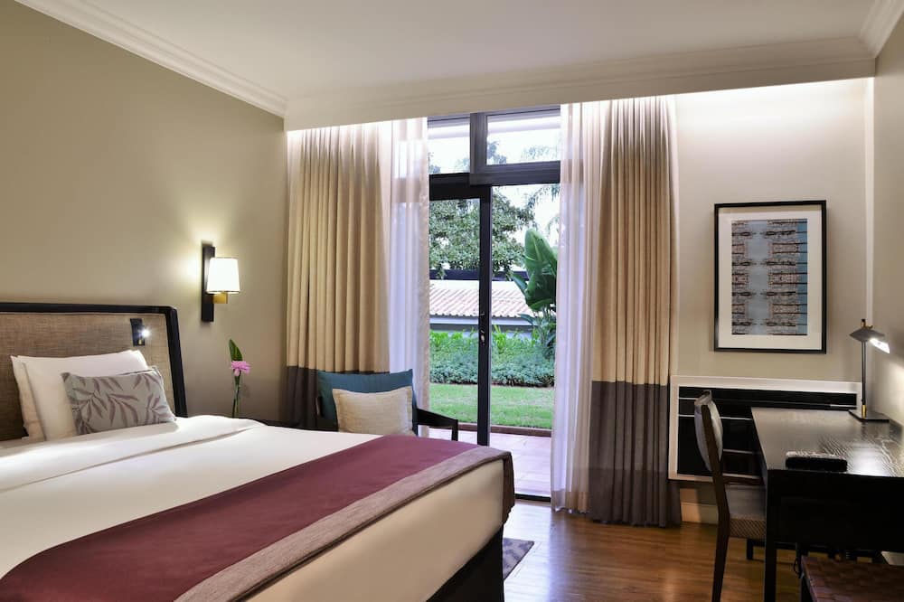 アヴァニ ハボローネ リゾート & カジノ 写真