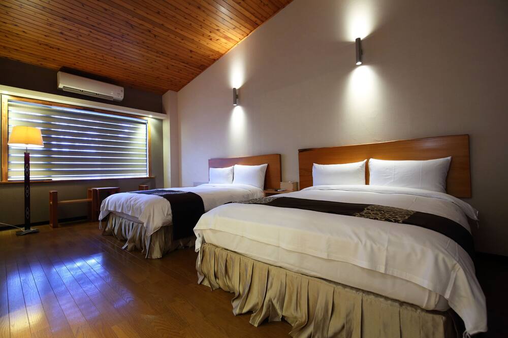 シプレス ハウス 写真