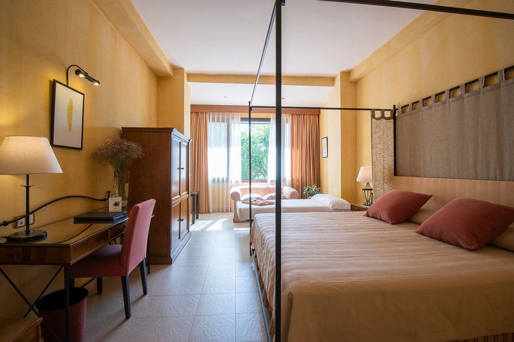 ホテル イントゥル アルカサル デ サン ファン 写真