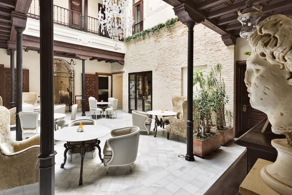 ホテル カーサ 1800 セビリア 写真