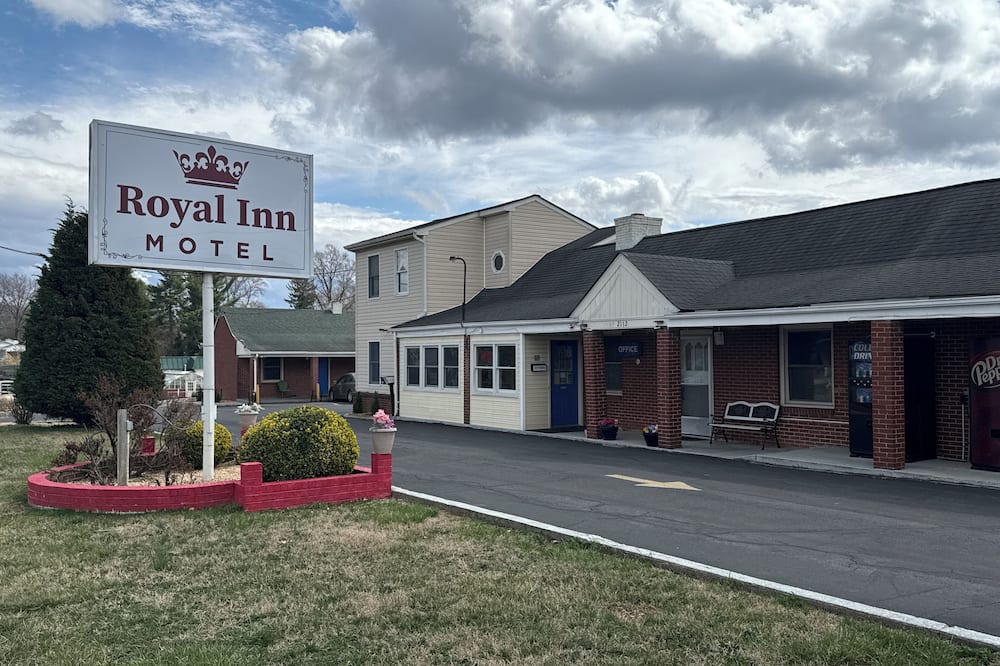 ロイヤル イン モーテル 写真