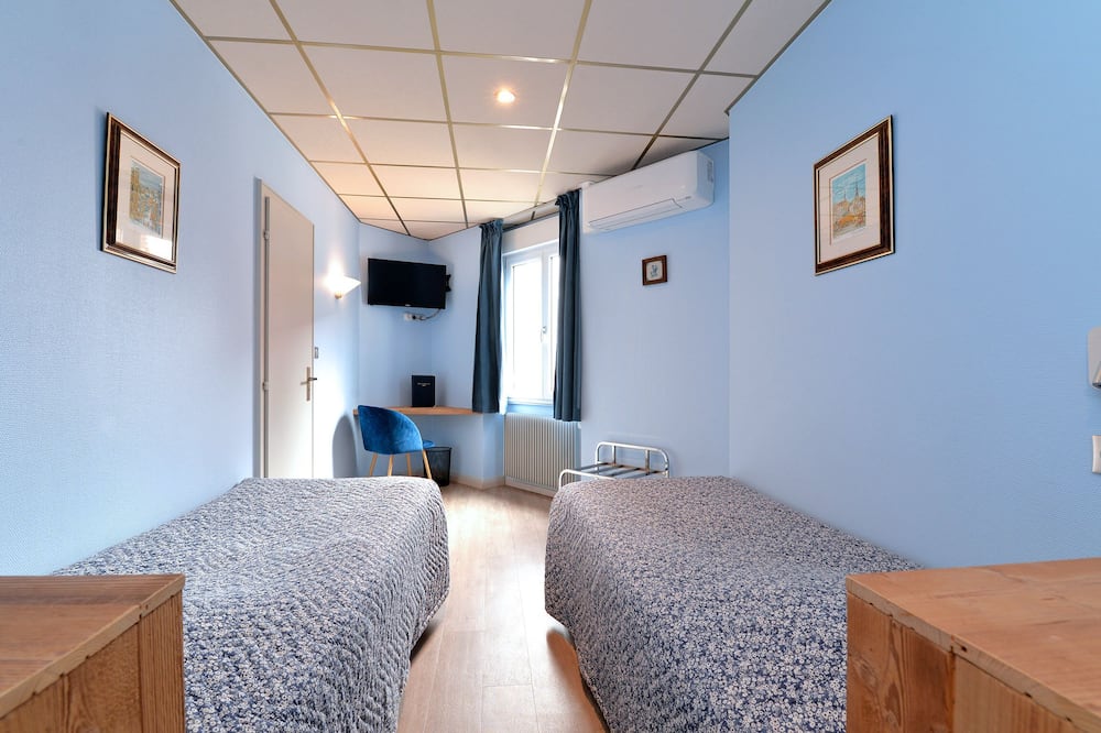 ホテル ドンタンヴィル 写真