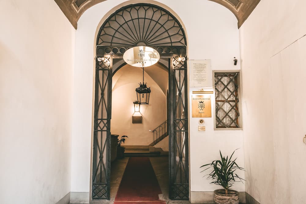 ホテル ドムス フロレンティア 写真