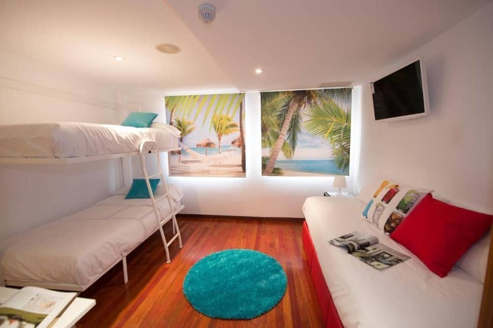 スポーツ ホテル ナヤデ 写真