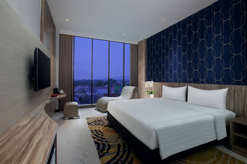 アストン イン タシクマラヤ 写真