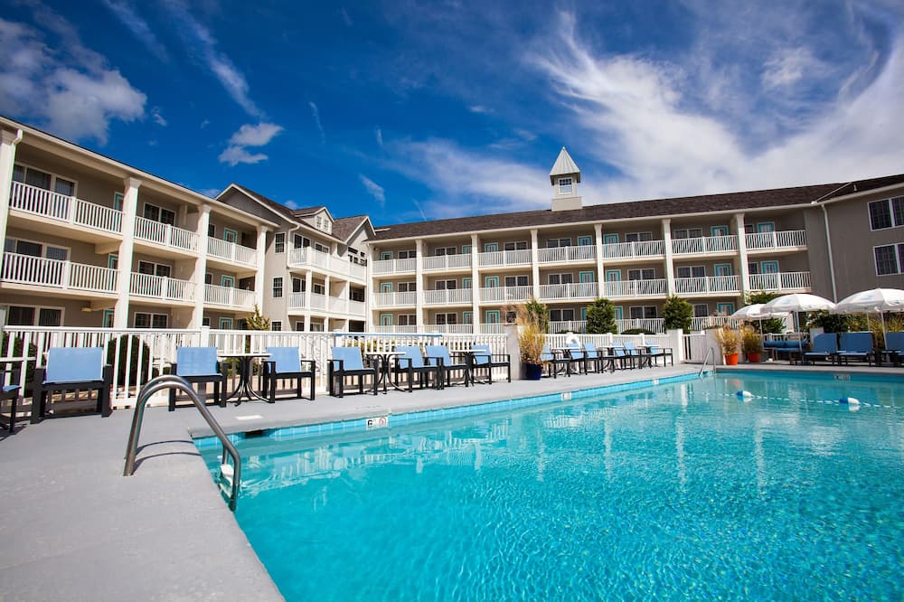 サンドパイパー ビーチ クラブ 写真