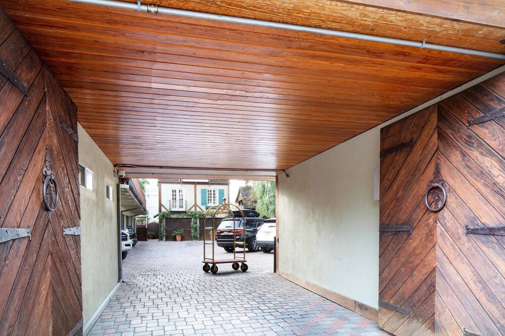 ザ チャーリー ウエスト ハリウッド 写真