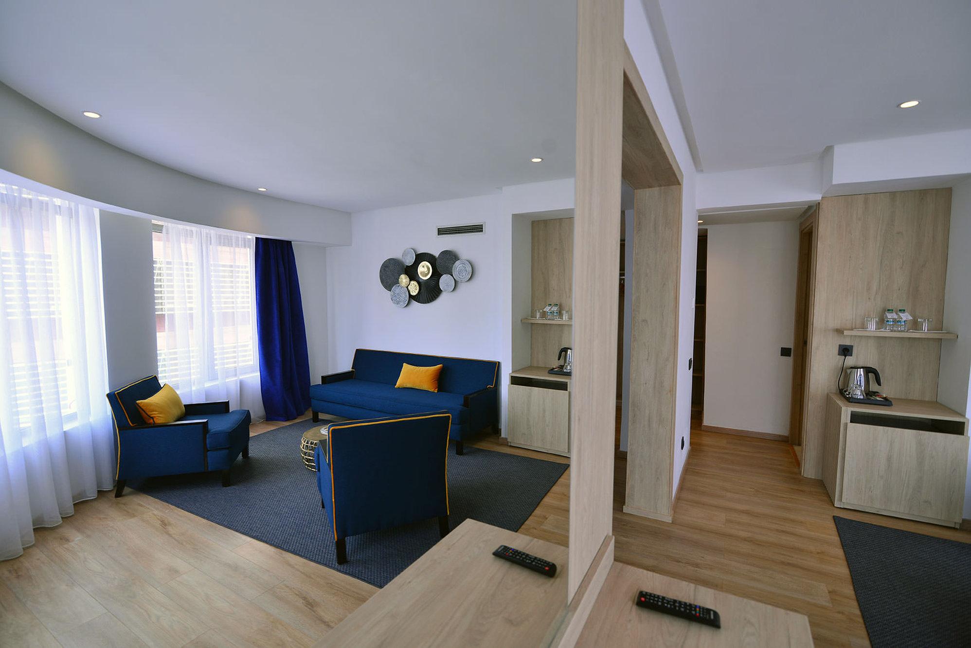 リハブ ホテル 写真