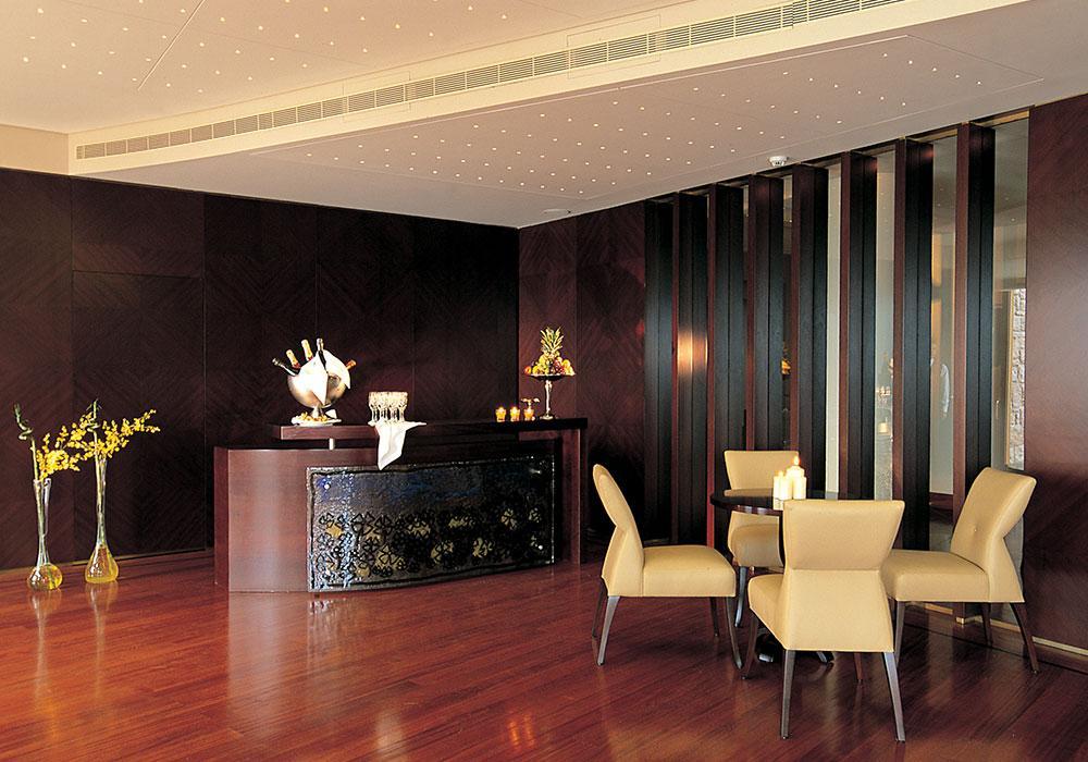 アンフィトリオン ホテル 写真