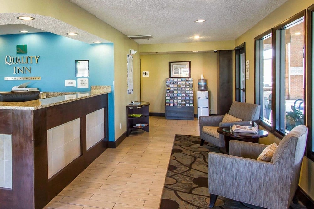 クオリティ イン ムレイ ユニバーシティ エリア 写真