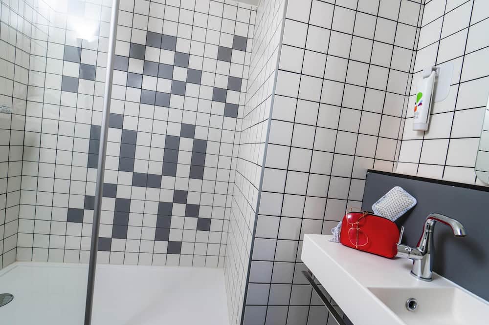 イビス スタイルズ パリ プラス ディタリー ビュット オー カイユ 写真