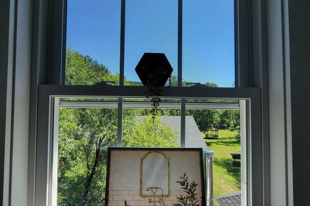 ザ ヒドゥン イン 写真