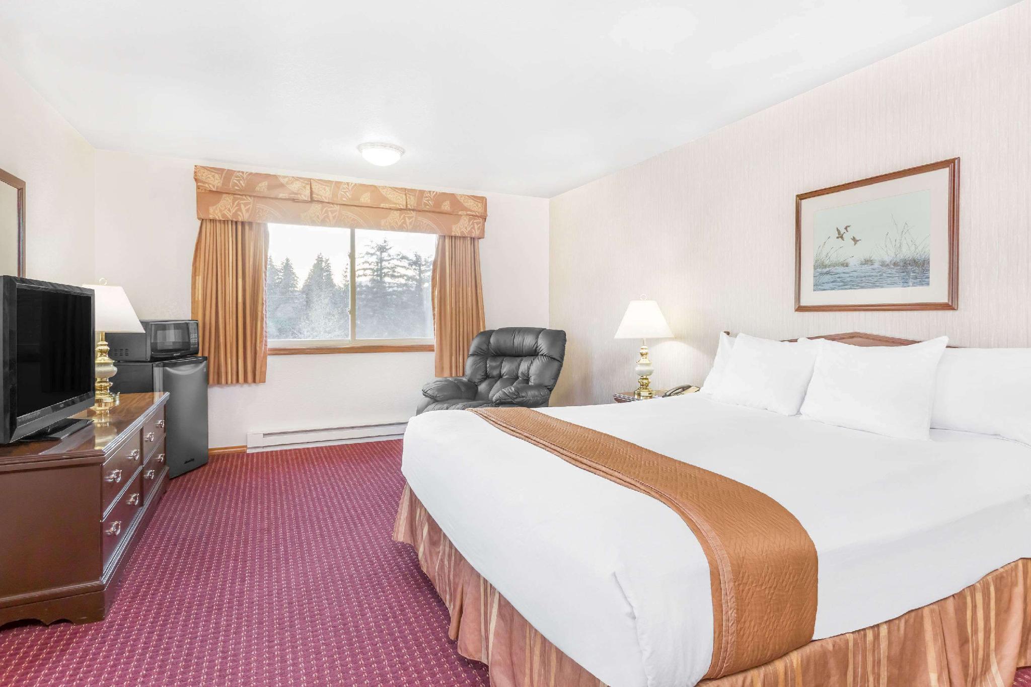 トラベロッジ バイ ウィンダム ジュノー 写真