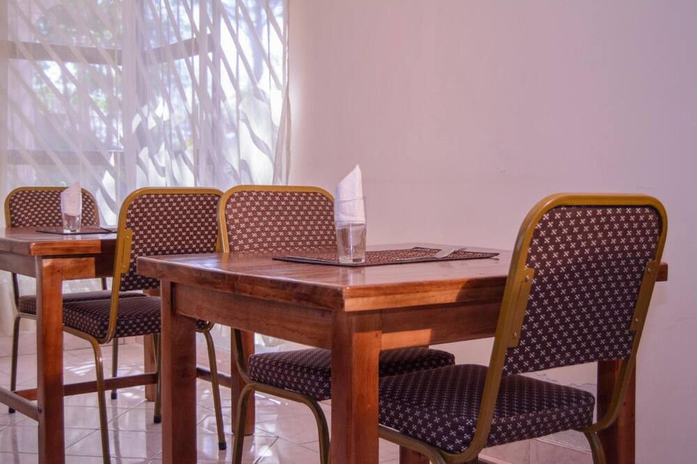 ザ パレス ゲスト ハウス 写真