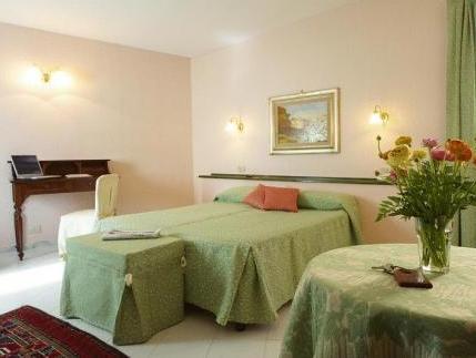 Al Madarig Hotel 写真