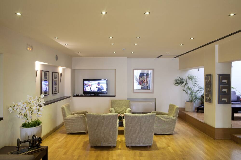 ヘルメス ホテル 写真