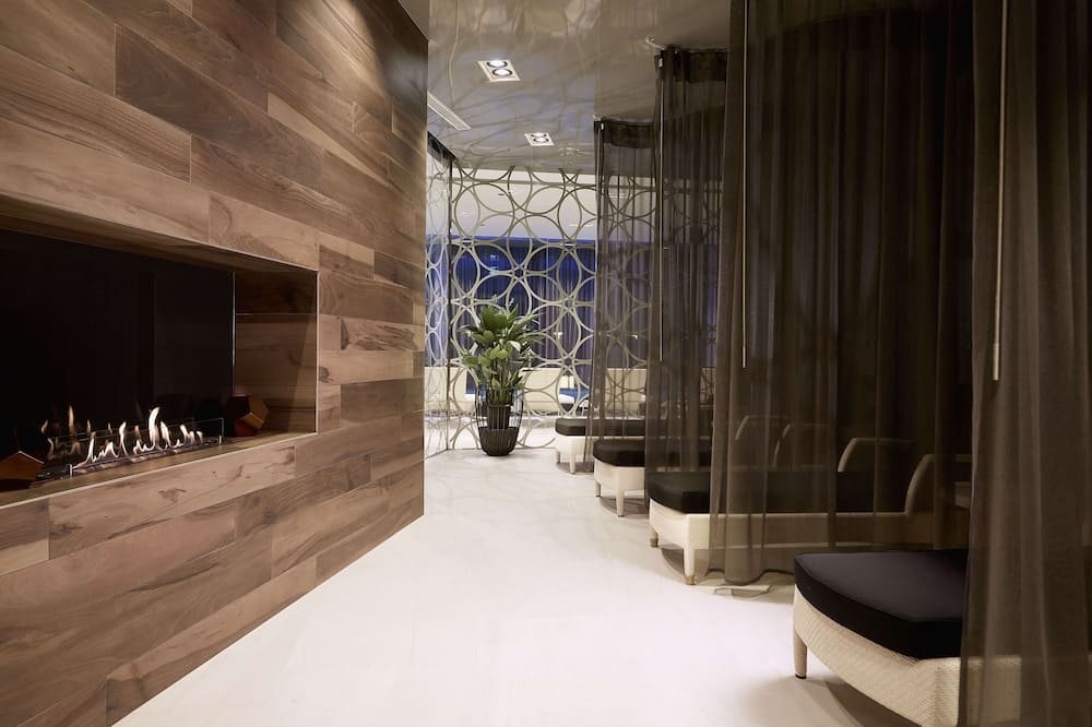 ヒルトン タリン パーク 写真