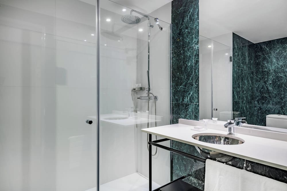 AC ホテル アベニダ デ アメリカ 写真