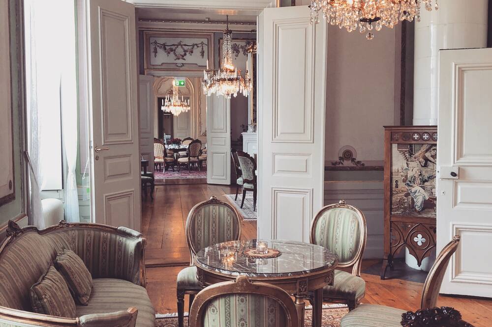 ジモ ヘルゴート 写真