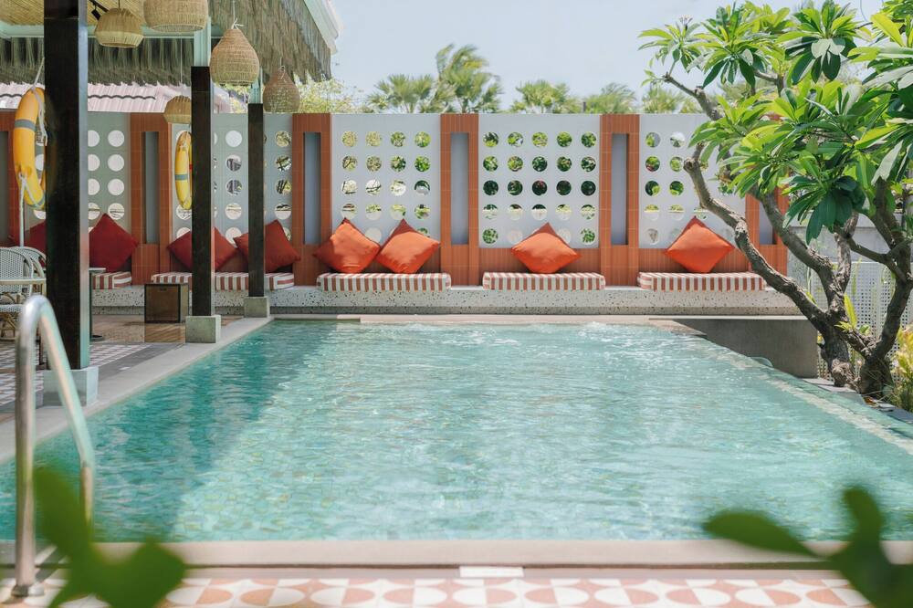 エー ワン ニュー ウィング ホテル 写真