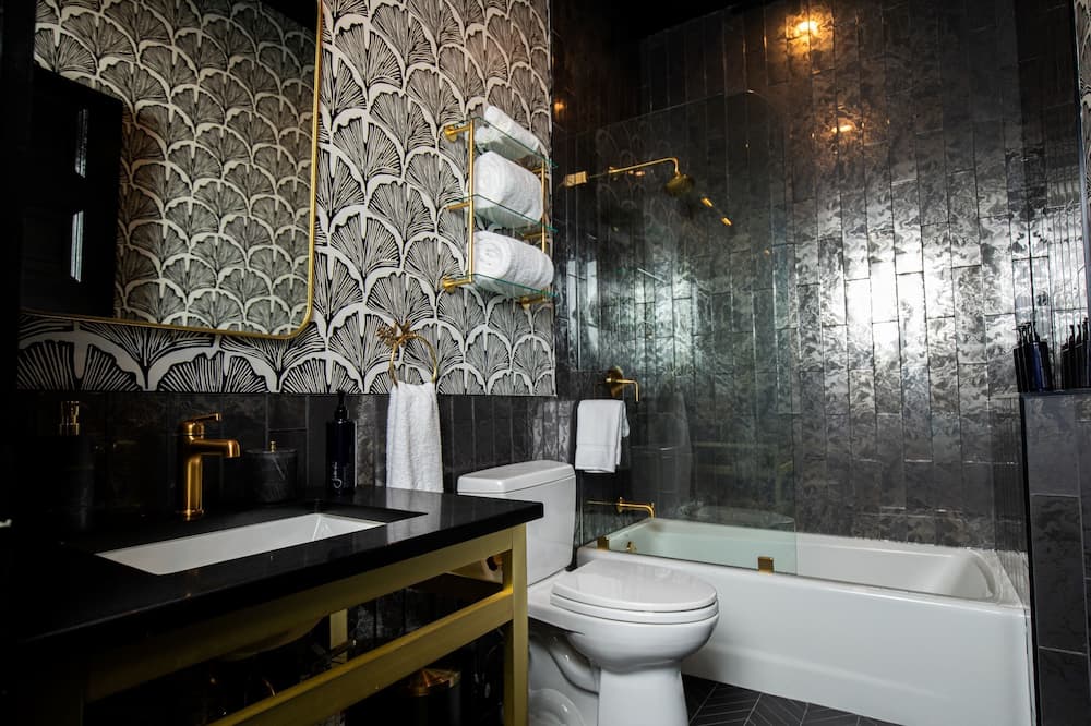 ザ ブラックバード ホテル 写真