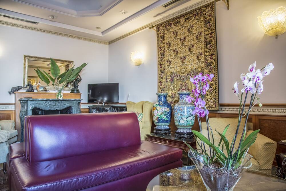 ホテル ジョッリ ナツィオナーレ 写真