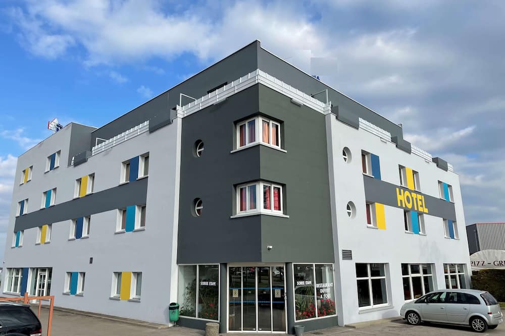 キリヤード ディレクト ディジョン ノール - ゼニス - トワゾン ドール 写真