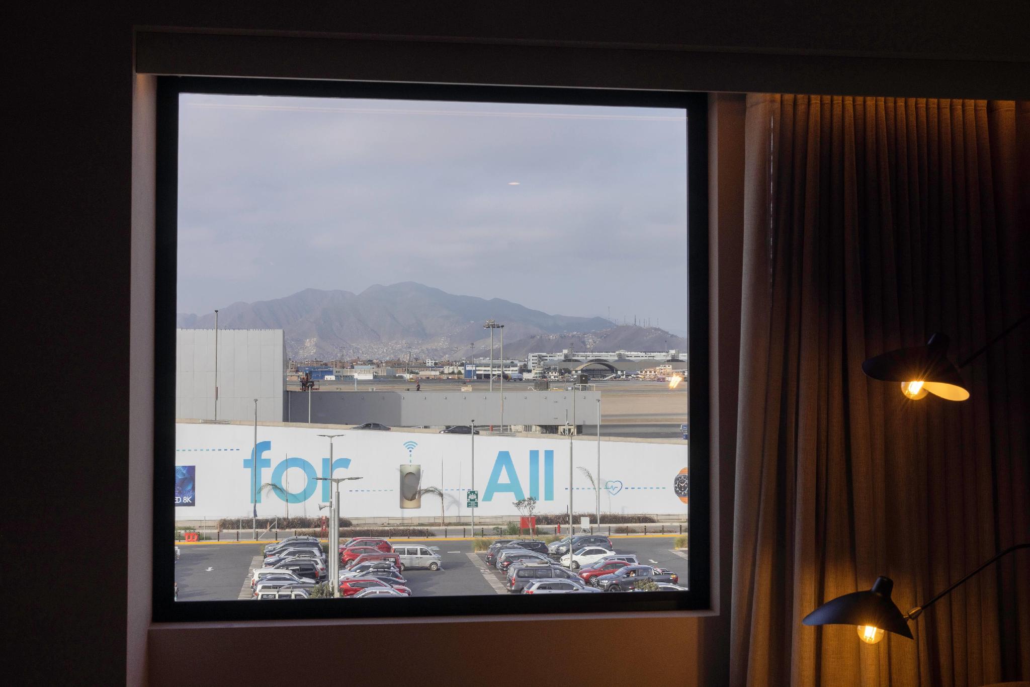 Wyndham Grand Costa Del Sol Lima Airport 写真