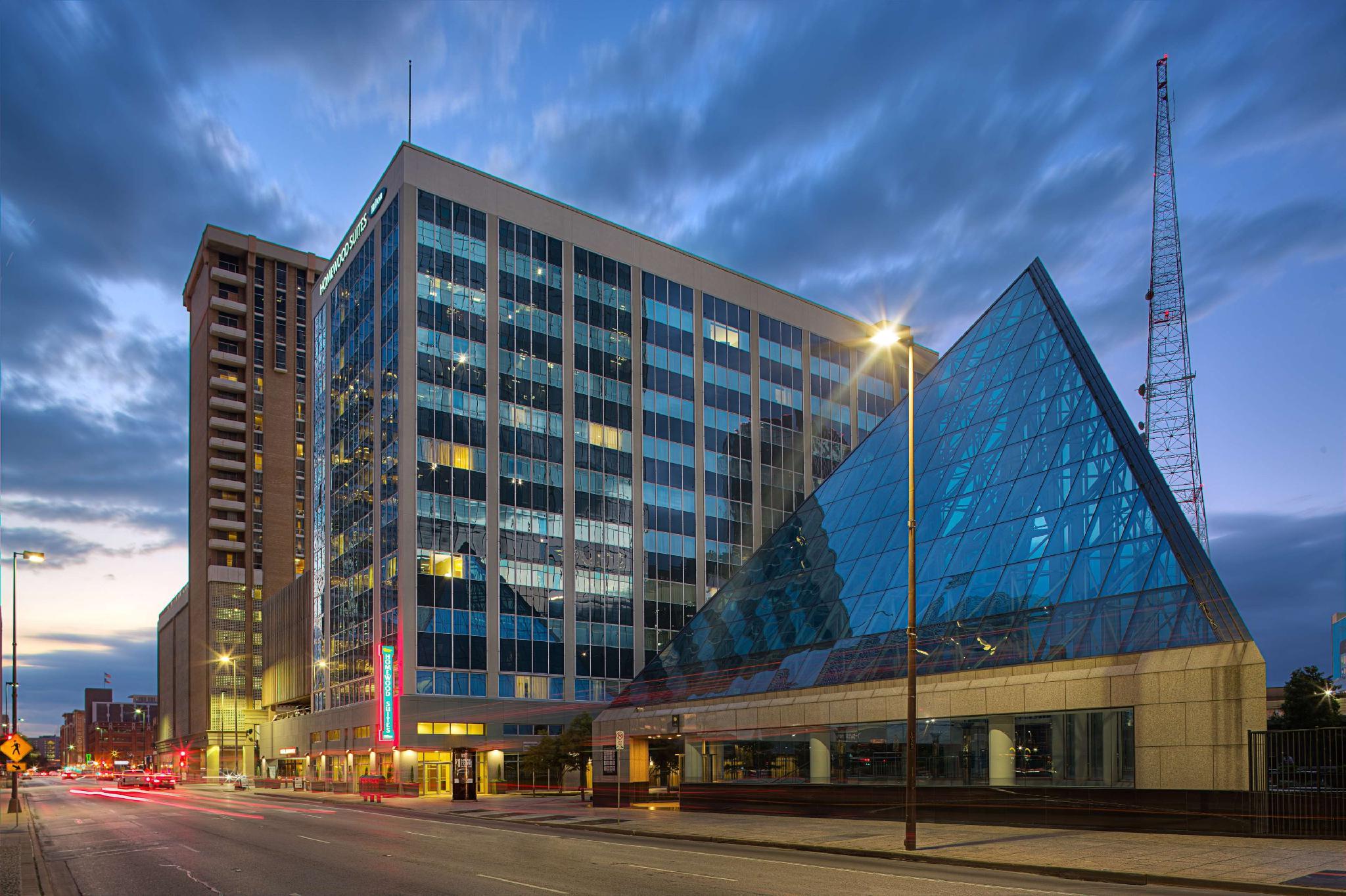 ホームウッド スイーツ バイ ヒルトン ダラス ダウンタウン 写真