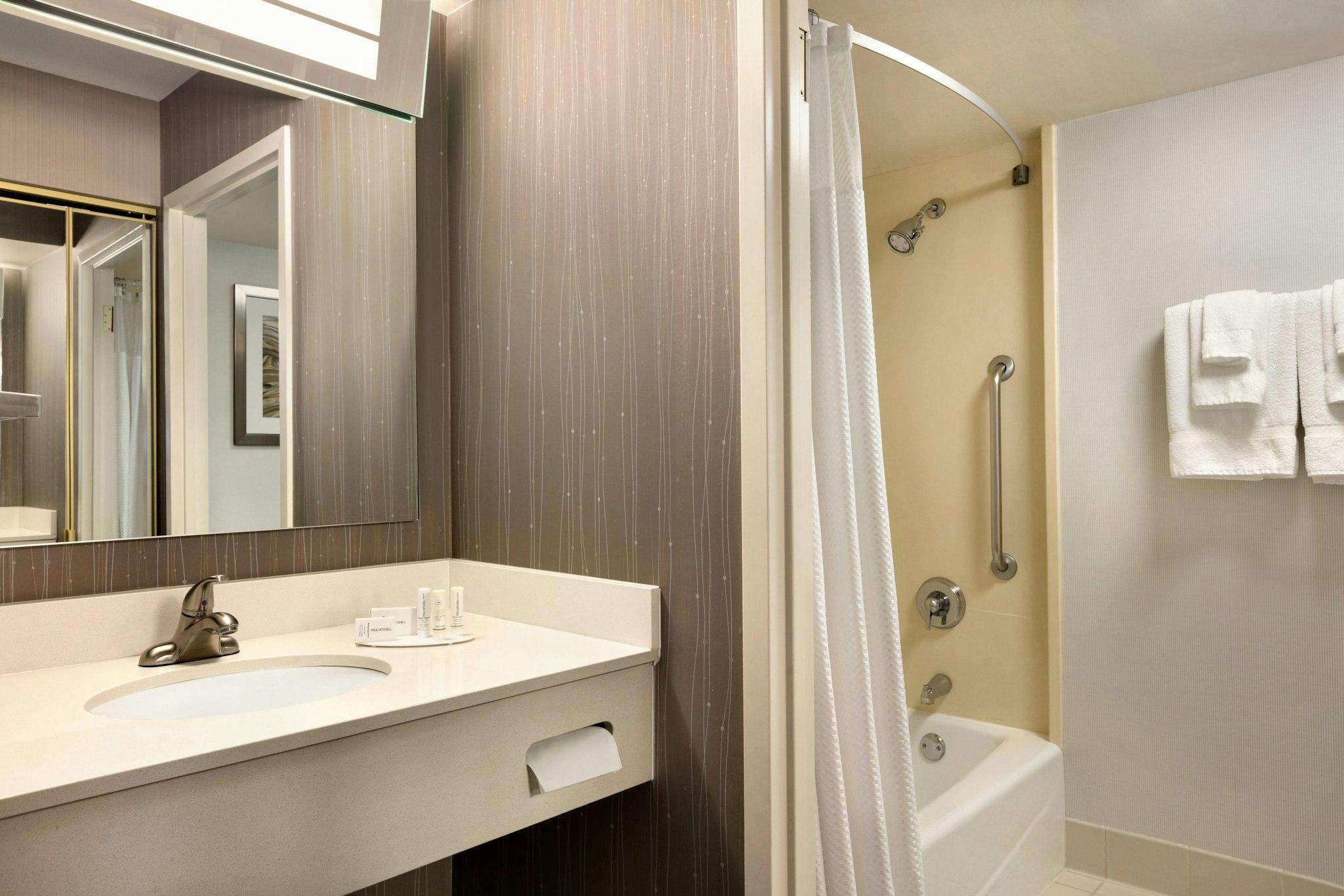 Courtyard by Marriott Tysons McLean 写真