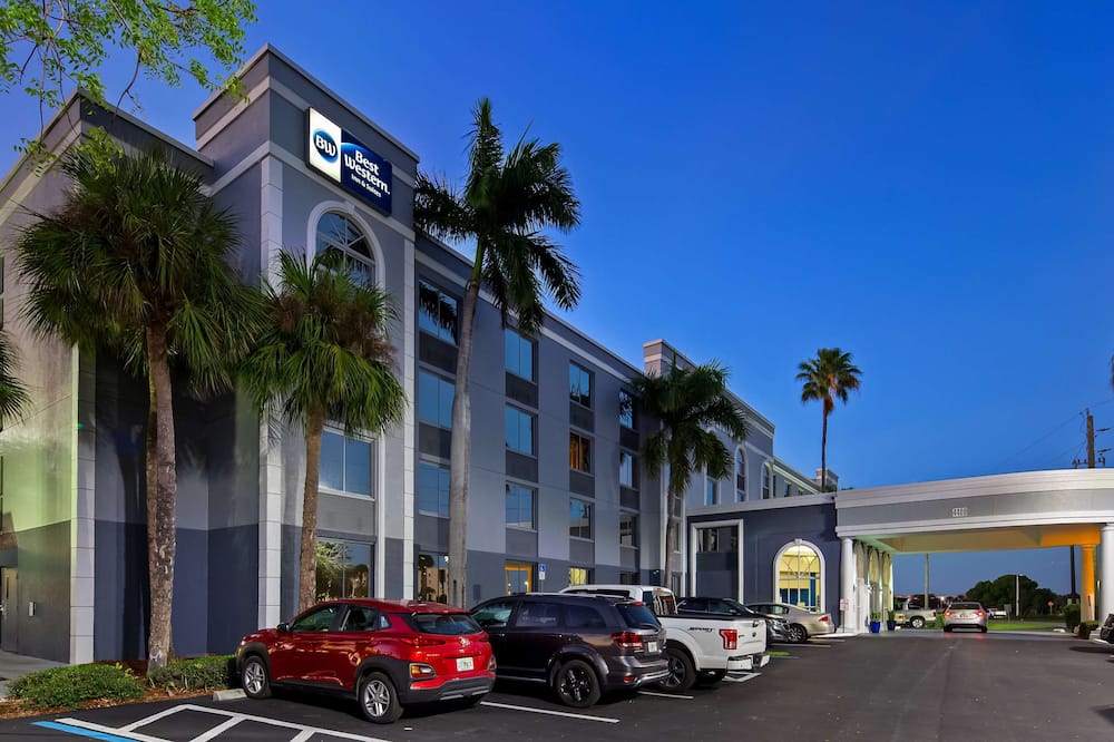 ベスト ウエスタン フォート マイヤーズ イン & スイーツ 写真