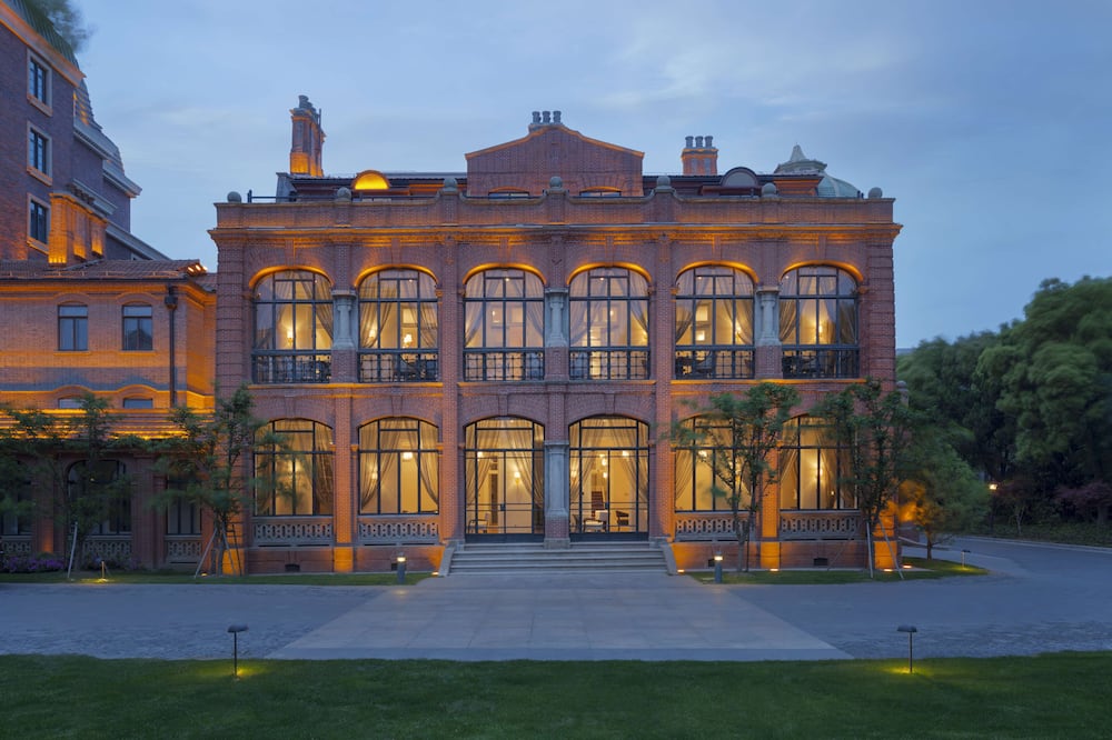 インターコンチネンタル シャンハイ ルイジン バイ IHG 写真