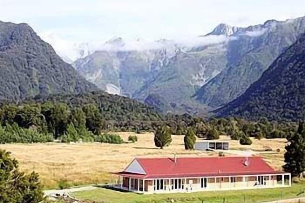 ミスティ ピークス ブティック アコモデーション 写真