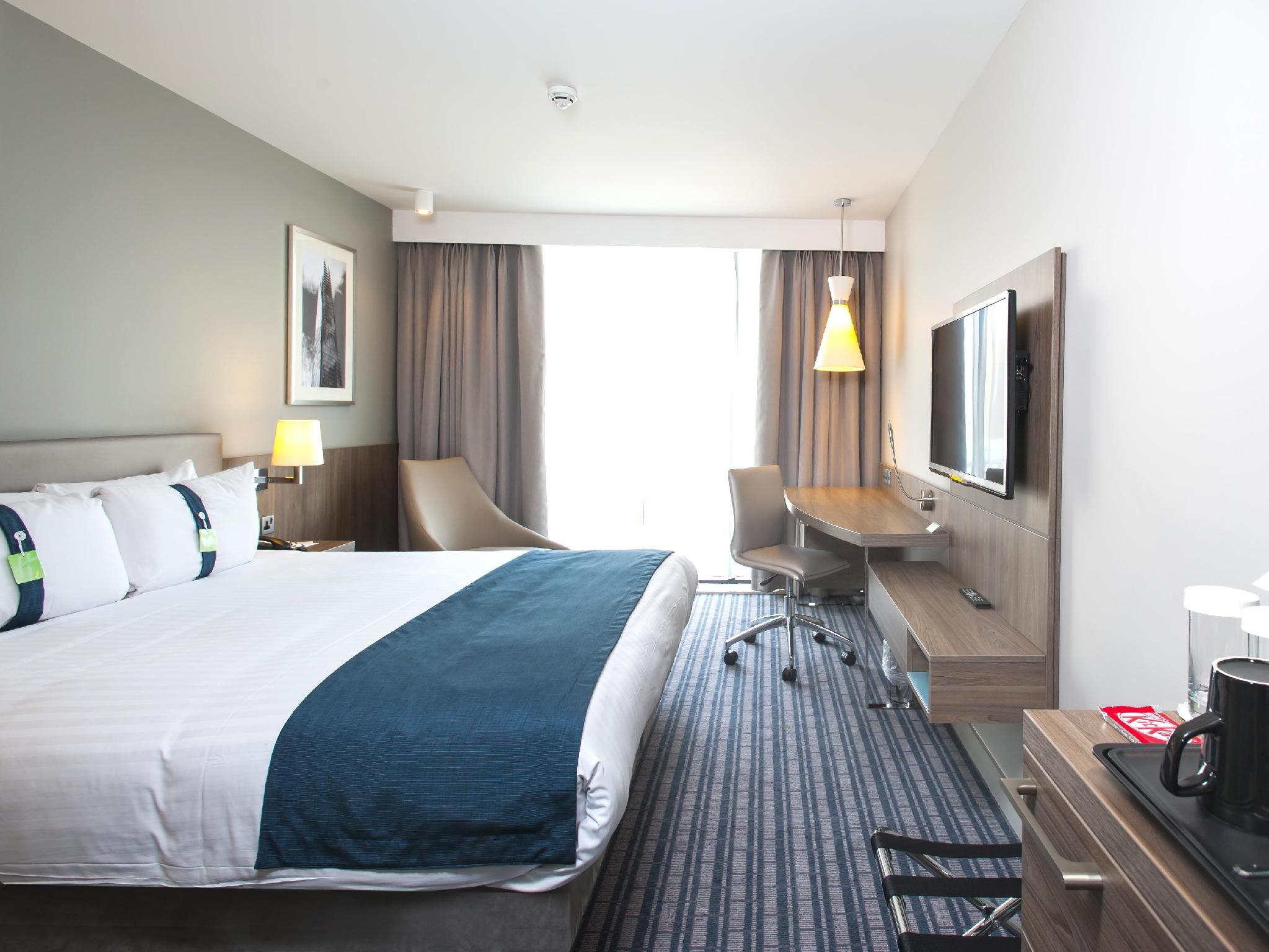 ホリデイ イン ロンドン ウエスト バイ IHG 写真