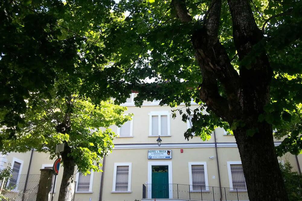 Hotel Il Duca Del Montefeltro 写真