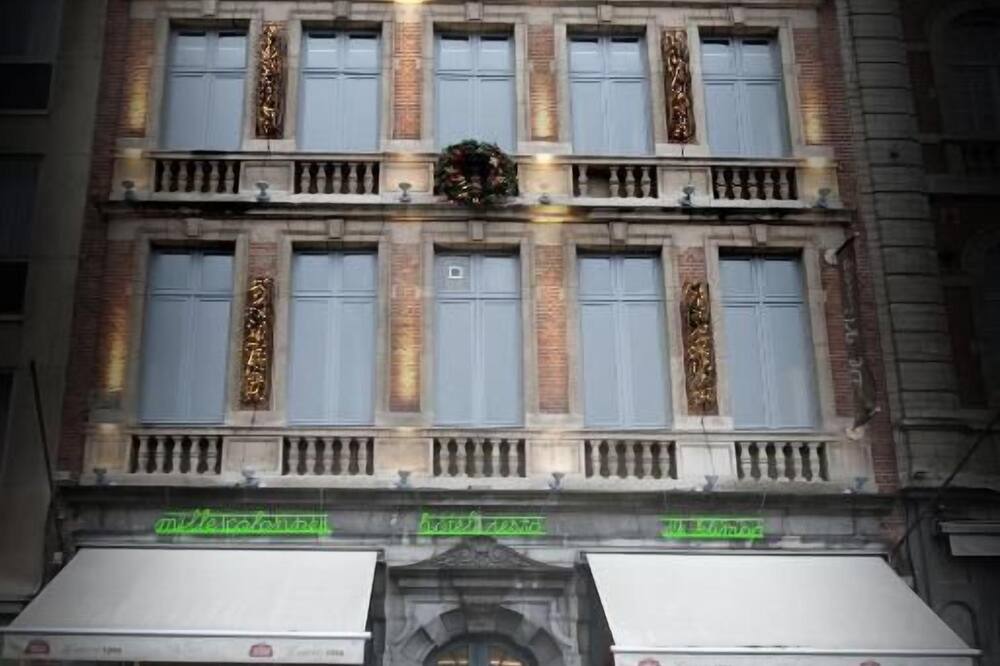 ホテル ミル コロンネス 写真