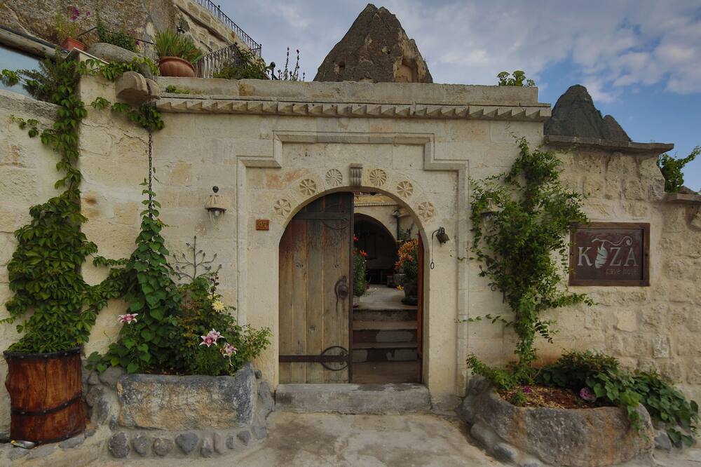 コザ ケーブ ホテル 写真