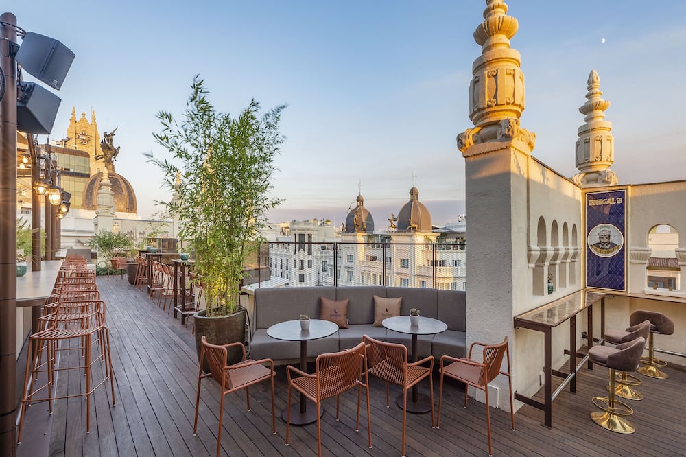 インサイド マドリード グラン ビア 写真