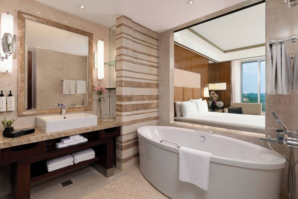 クラウンプラザ ニューデリー オクラ バイ IHG 写真