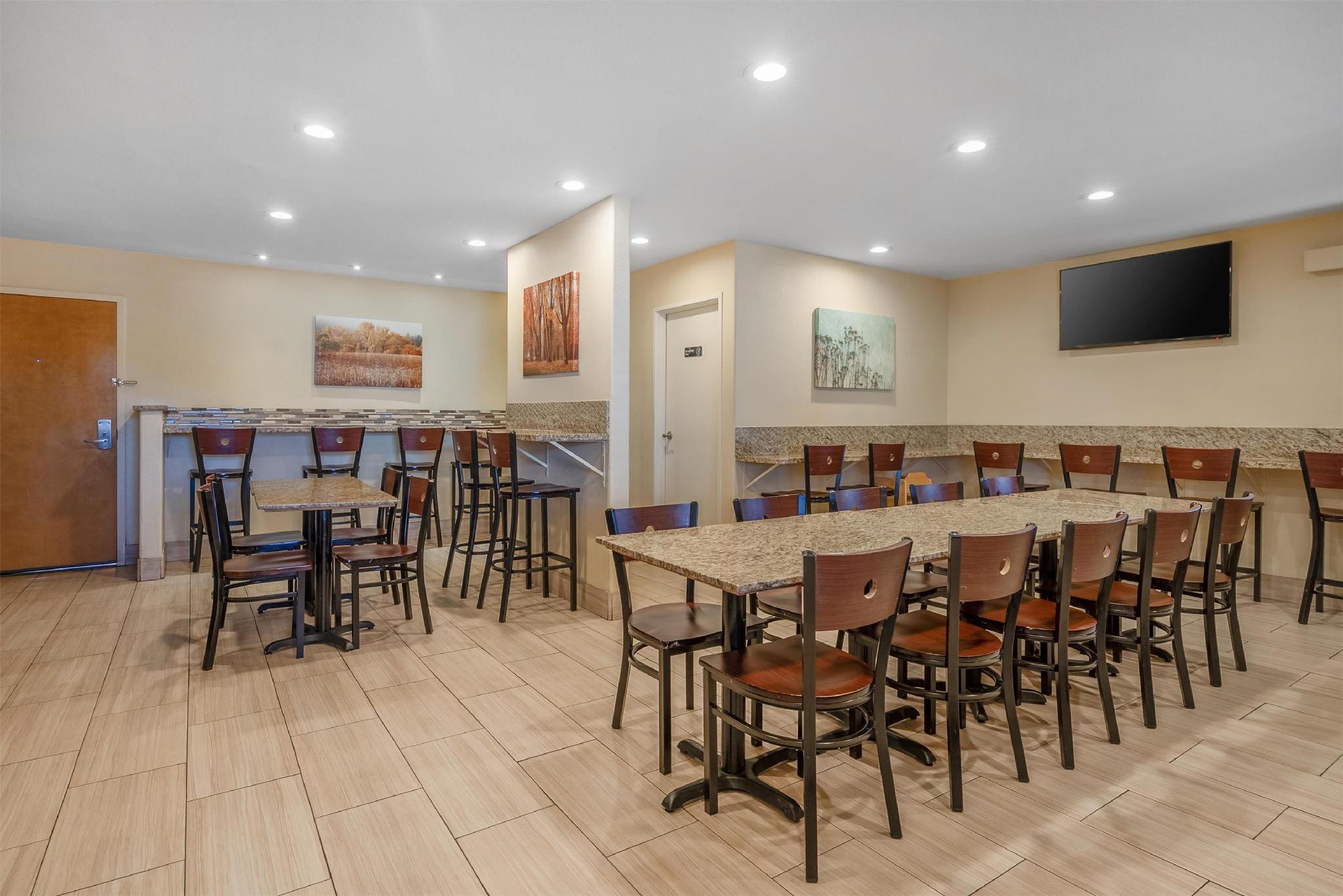 Best Western Plus Inn of Hayward 写真