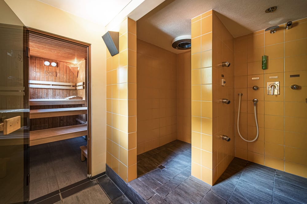 ロイヤル サン ジョルジュ ホテル インターラーケン エムギャラリー コレクション 写真