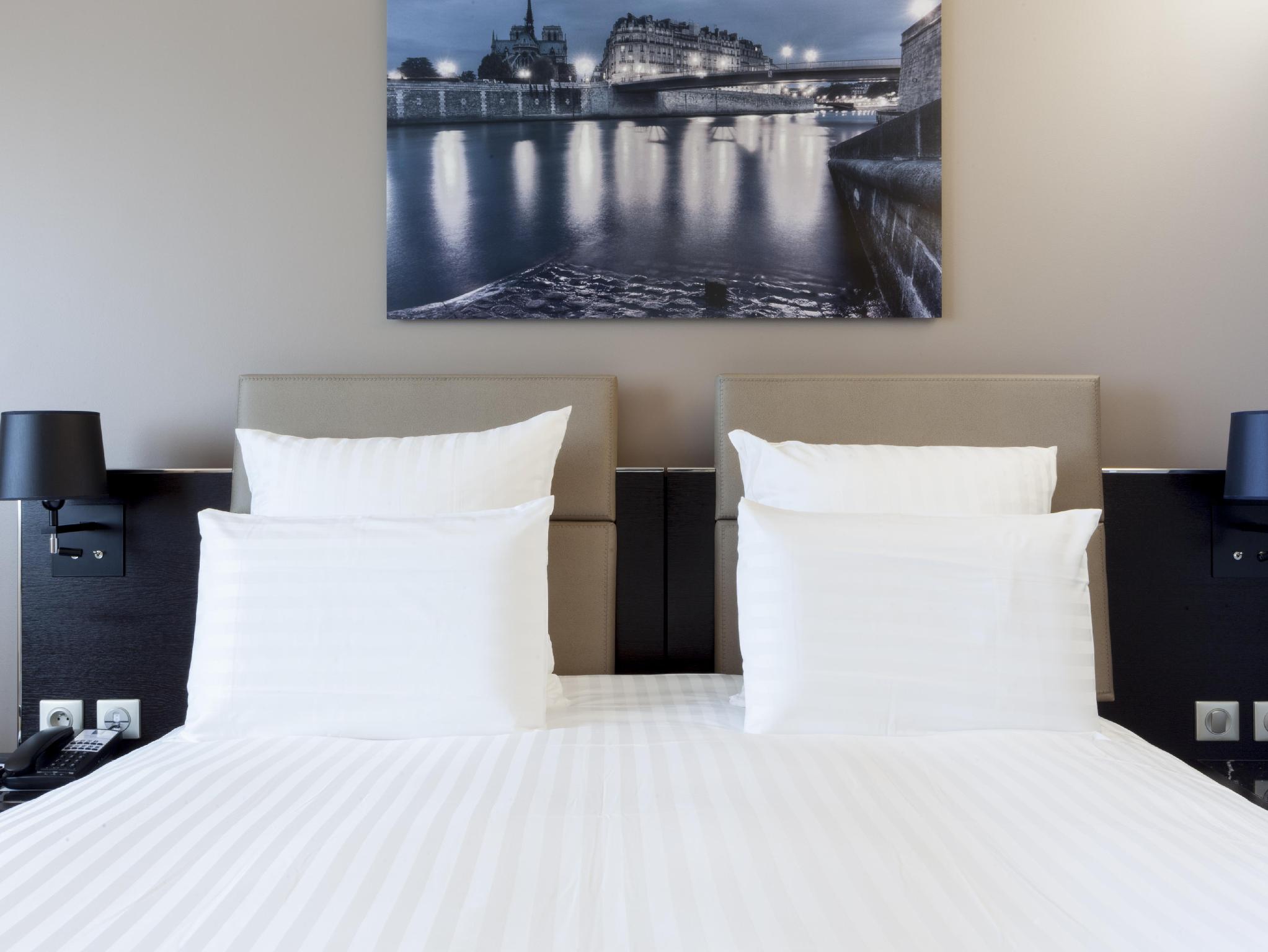 AC ホテル パリ ポルト マイヨ 写真